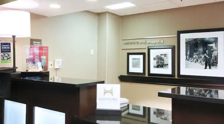 Hampton Inn Indianapolis Northeast/Castleton Ngoại thất bức ảnh